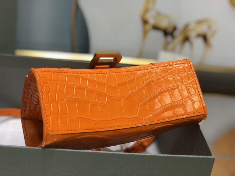 Balenciaga 114 2