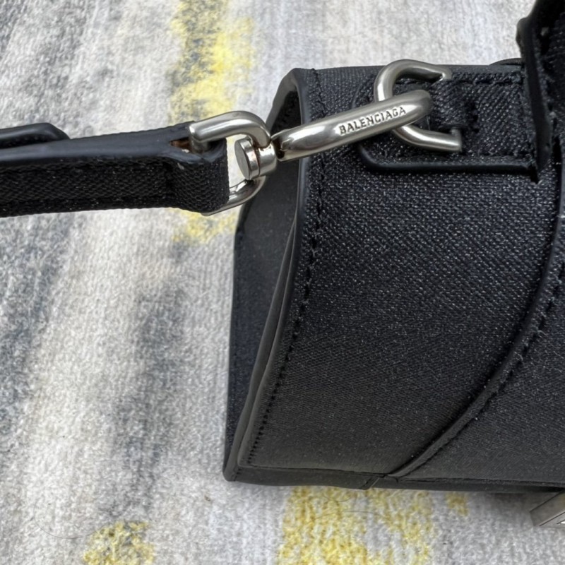 Balenciaga 123 2
