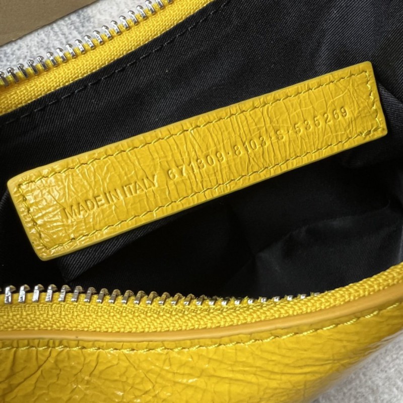 Balenciaga 137 2