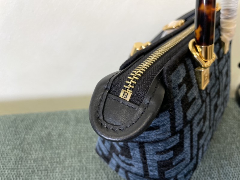 Fendi 012 2