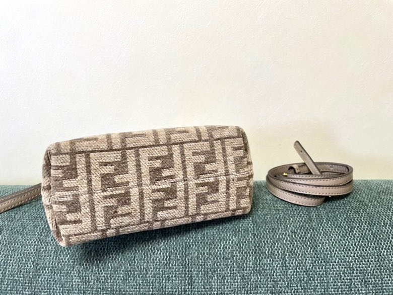 Fendi 025 2