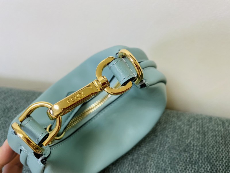 Fendi 028 2