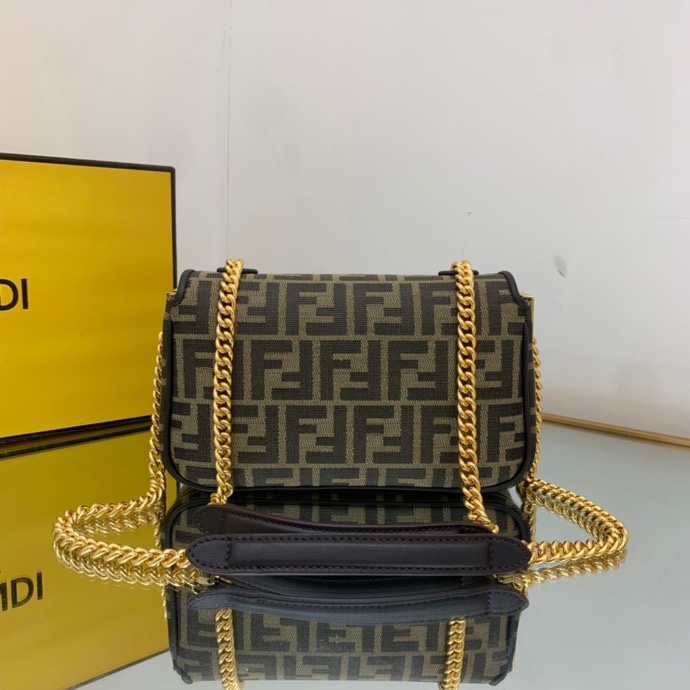 Fendi 035 2
