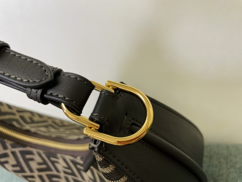 Fendi 059 2