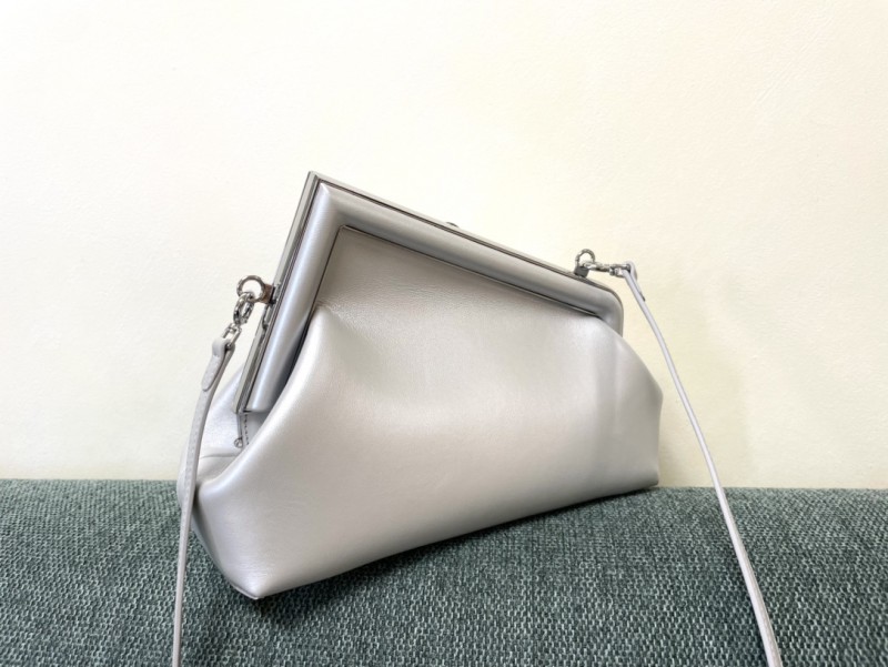 Fendi 069 2