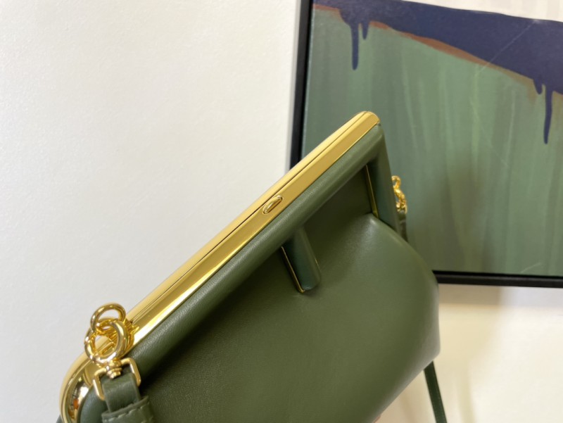 Fendi 074 2