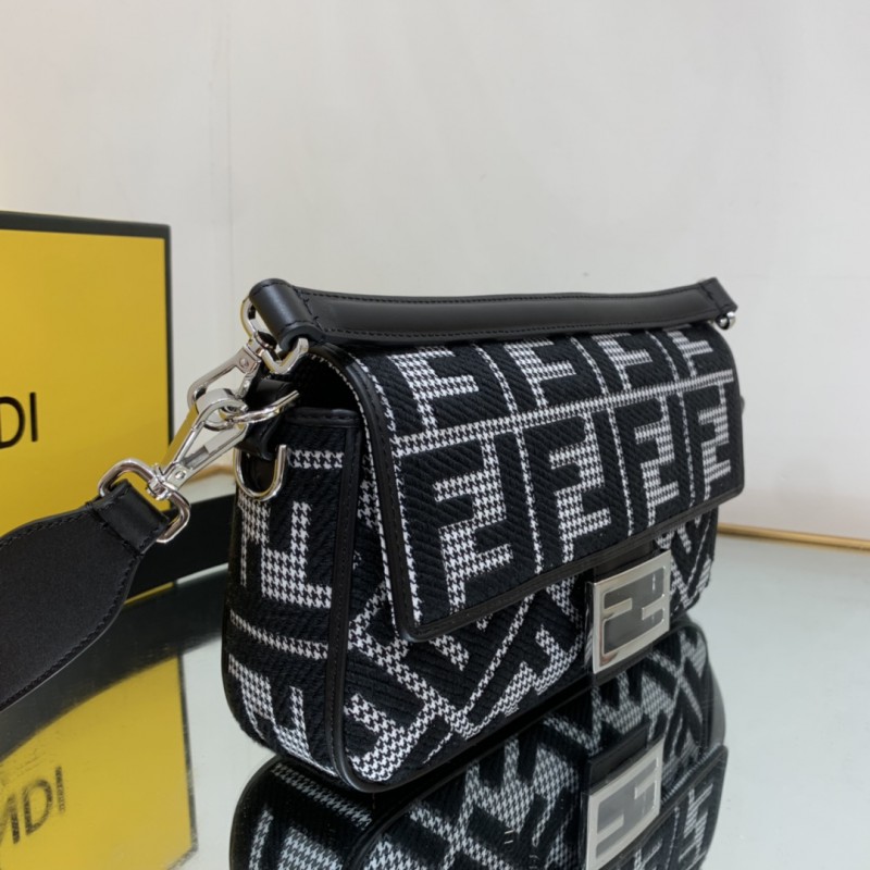 Fendi 097 2