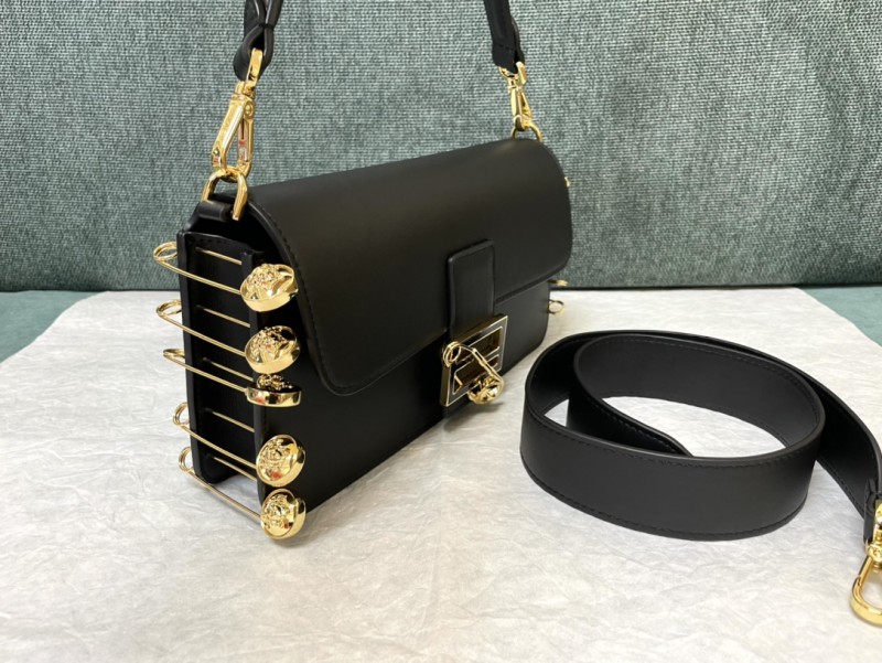 Fendi 098 2