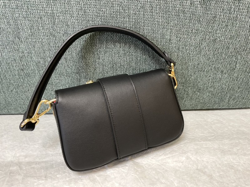 Fendi 099 2