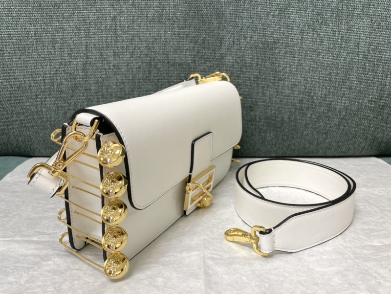 Fendi 102 2