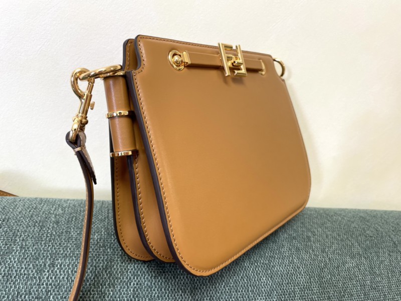 Fendi 104 2