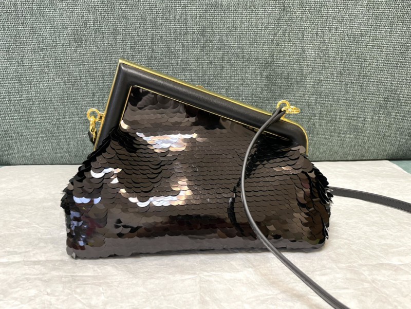 Fendi 133 2