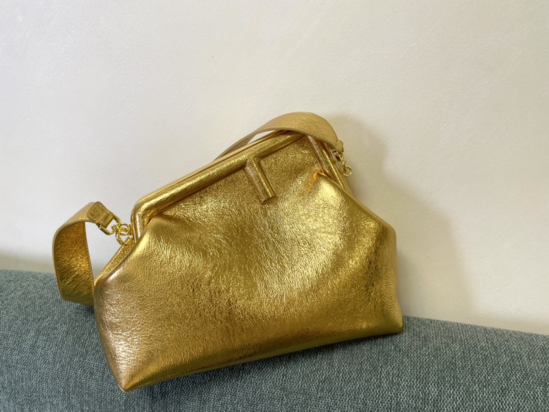 Fendi 143 2