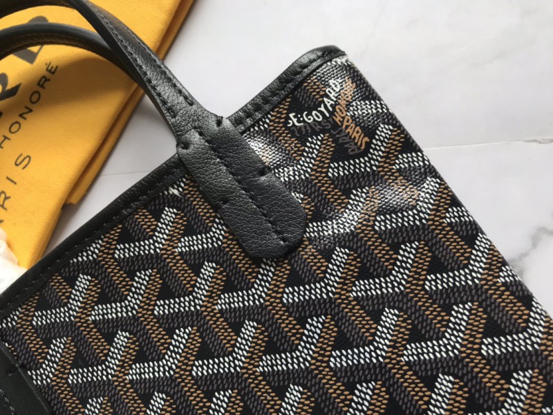 Goyard 001 2