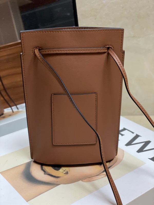 Loewe 015 2