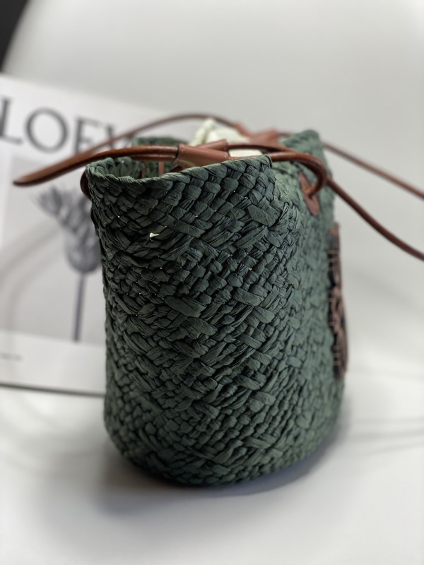 Loewe 027 2