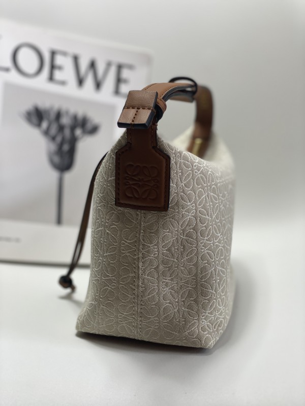 Loewe 031 2