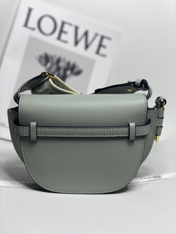 Loewe 043 2