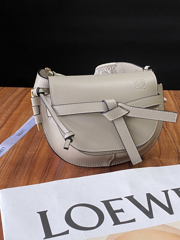 Loewe 045 2