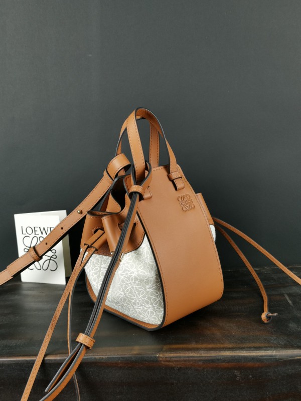 Loewe 064 2