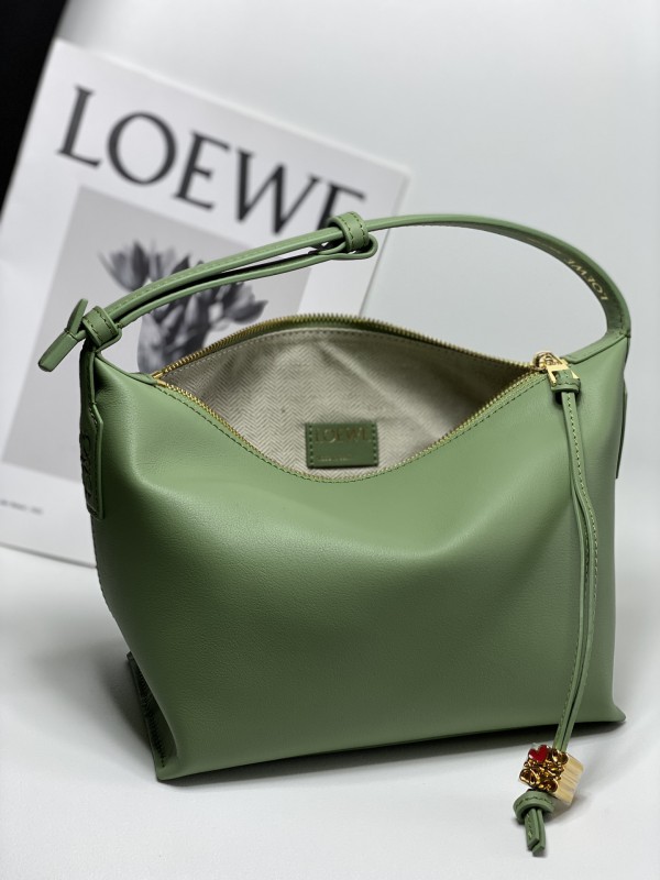 Loewe 075 2