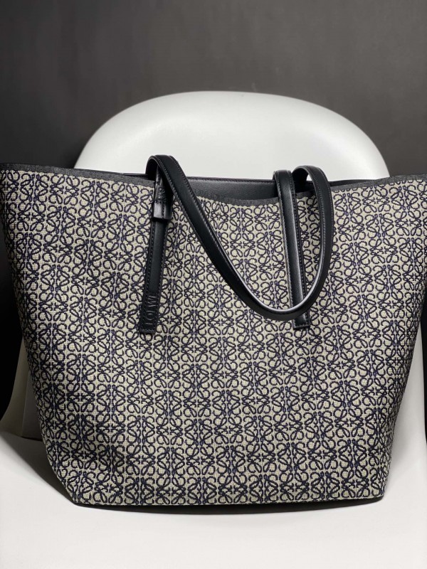Loewe 114 2