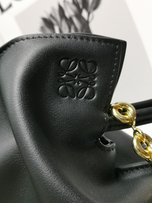 Loewe 144 2