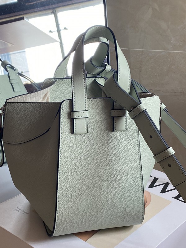 Loewe 154 2