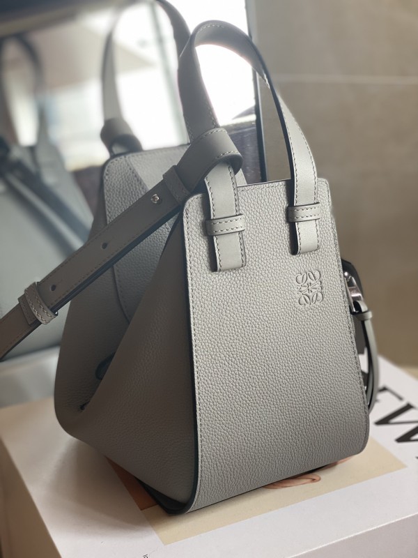 Loewe 156 2