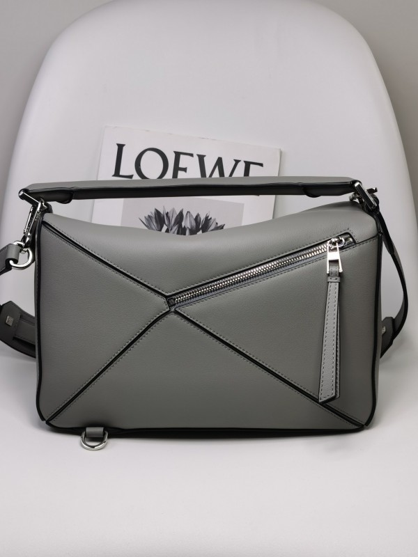 Loewe 172 2