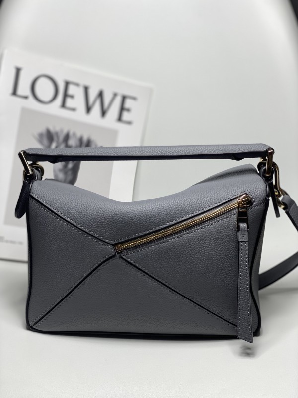 Loewe 187 2
