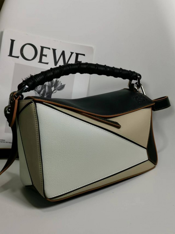 Loewe 203 2