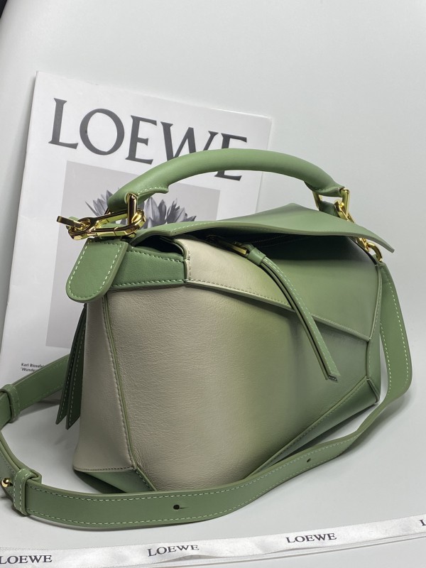 Loewe 214 2
