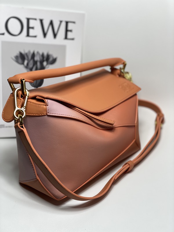 Loewe 216 2