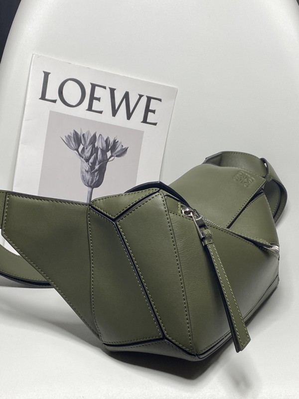 Loewe 217 2