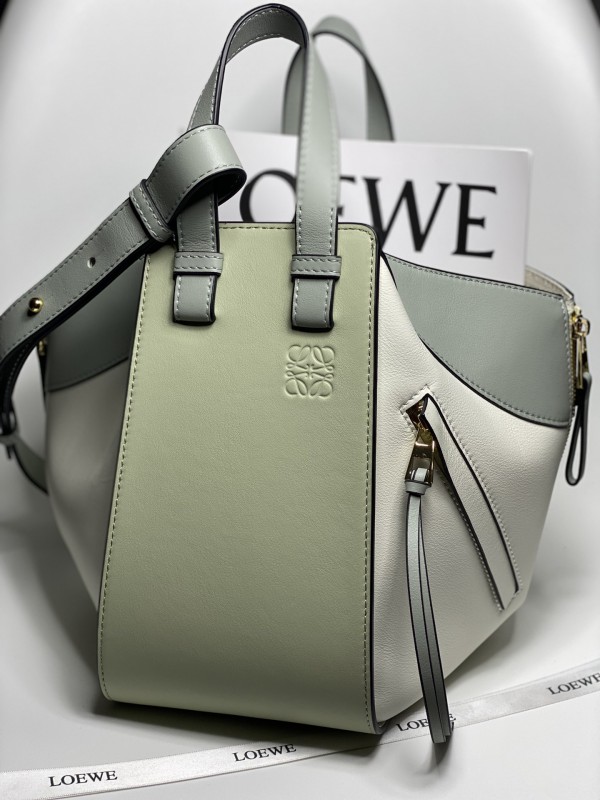 Loewe 230 2