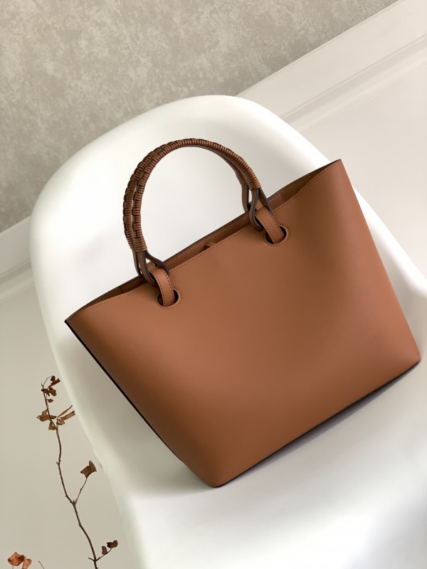 Loewe 267 2
