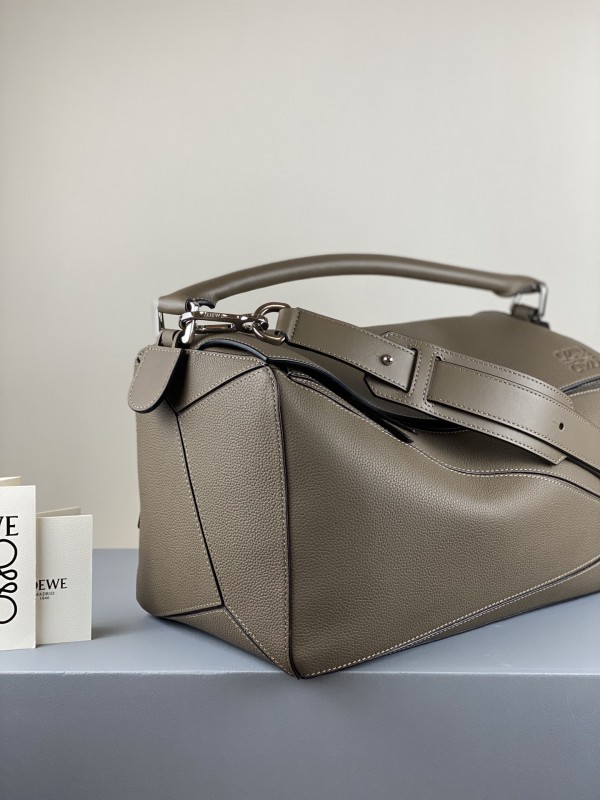 Loewe 272 2
