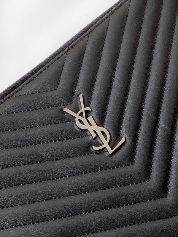 YSL 071 2