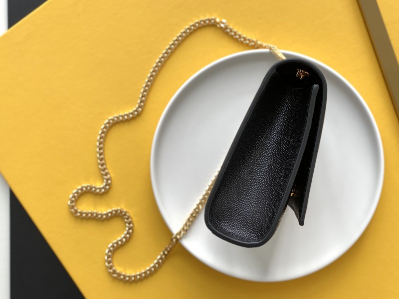 YSL 139 2
