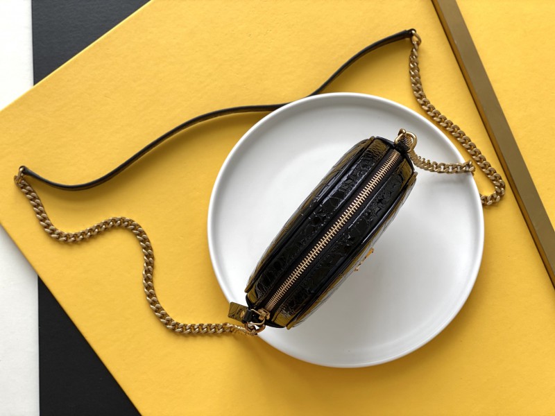 YSL 163 2