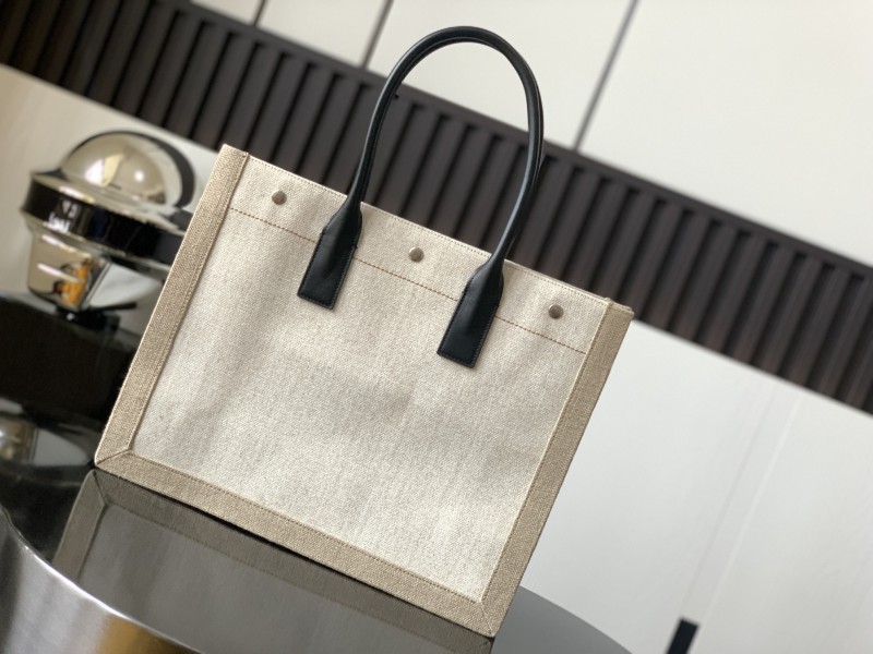 YSL 225 2