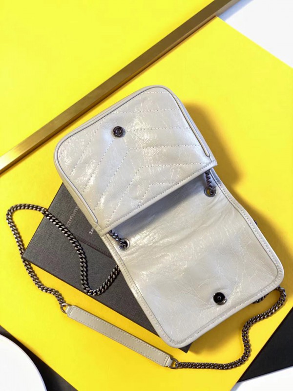 YSL 235 2