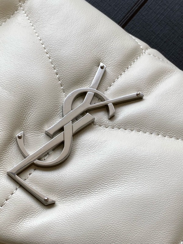 YSL 404 2