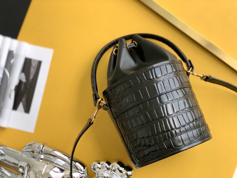 YSL 425 2