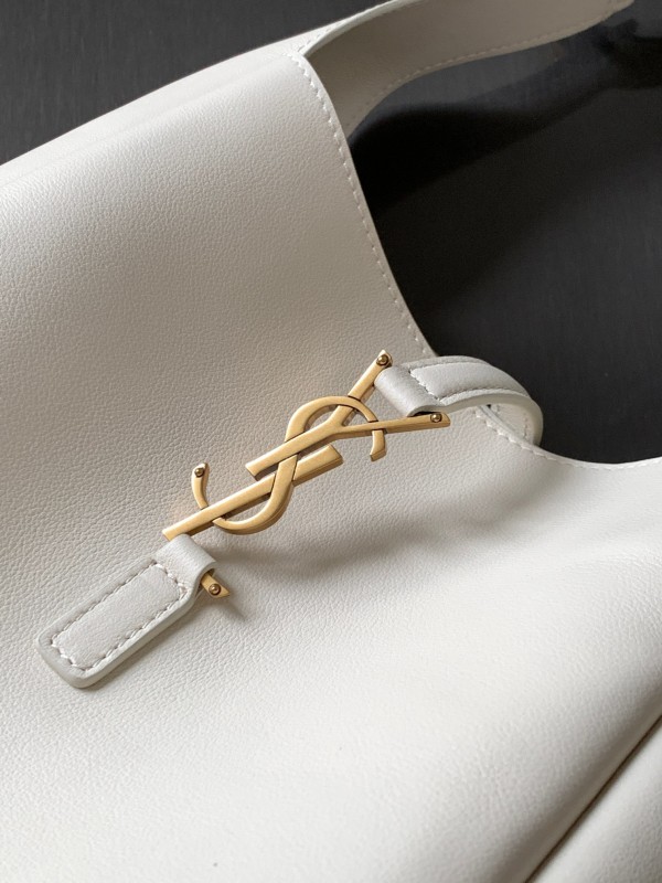 YSL 467 2
