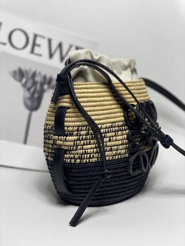 Loewe 226 2