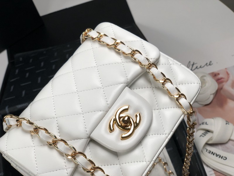 Chanel 052 2