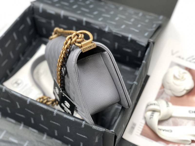 Chanel 068 2