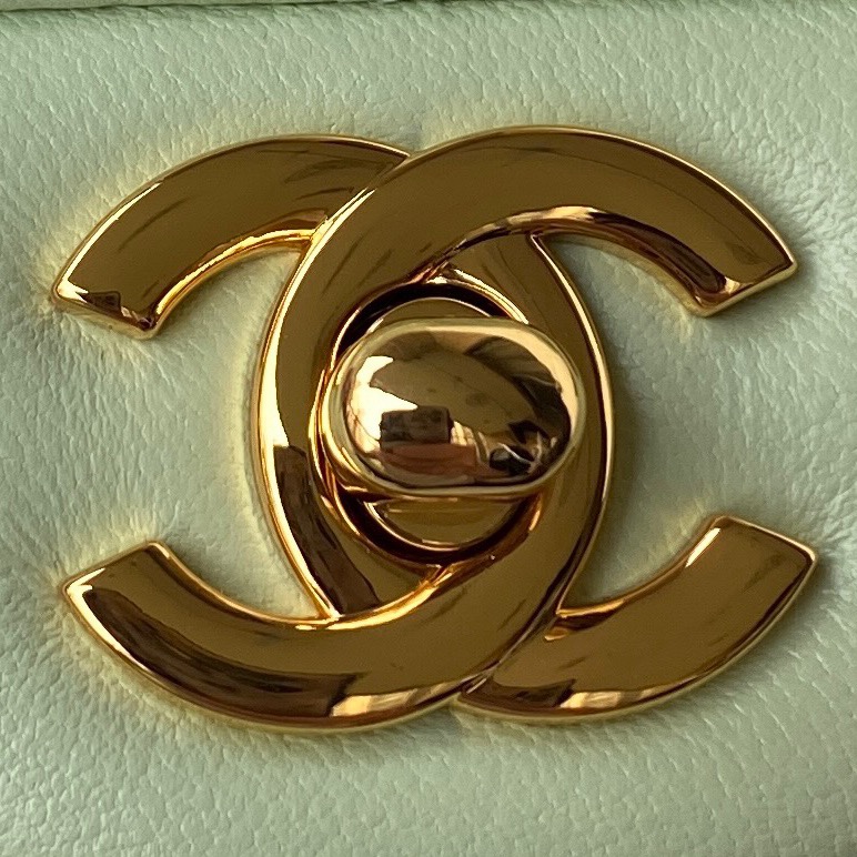 Chanel 098 2